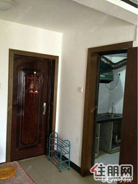 阳光都市一房一厅有阁楼800元