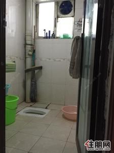 衡阳路-南宁36中附近华衡小学旁机务小区大三房