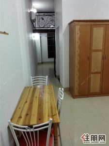 那洪大道 -南宁奥园稀缺一房一厅带阁楼相当于2房