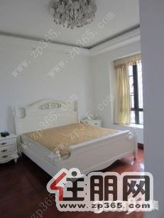 南宁奥园三房两厅1800,面积大125平,可当四房用,家具齐全,