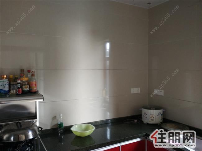 东方巴黎三房两厅两卫