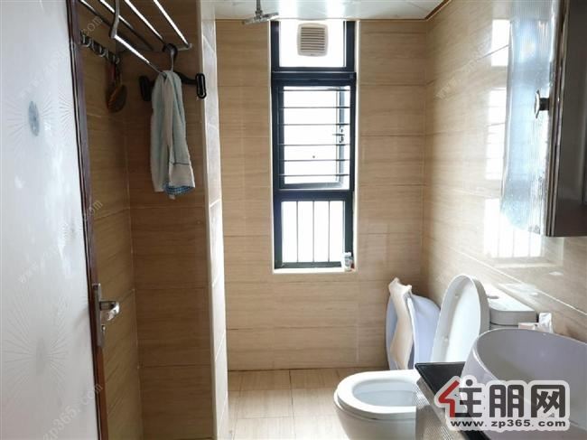 东盟商务区泽峰花园2房看房提前联系