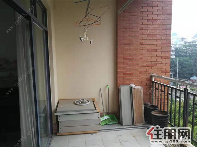 东盟商务区荣和山水美地居家装修三房看房提前联系