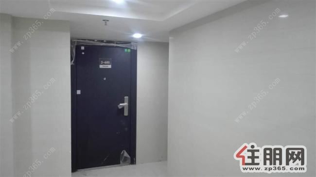 出租会展中心附近--丰泽SOHO办公楼(一线会展民歌湖景观)