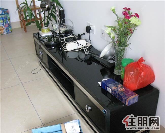 海馨嘉园2室2厅1卫2300