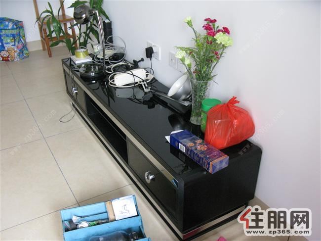 海馨嘉园2室2厅1卫2300