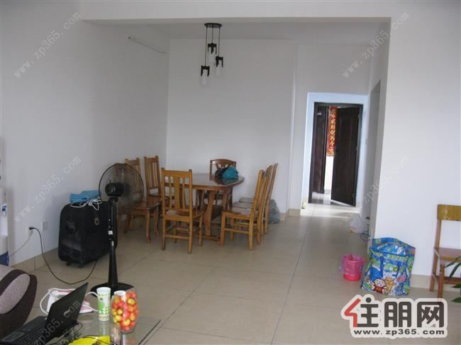 海馨嘉园2室2厅1卫2300