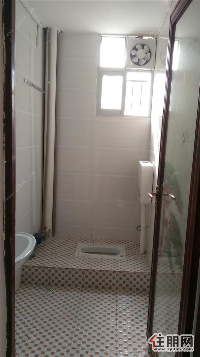 高铁站东侧两房一厅一卫***出租