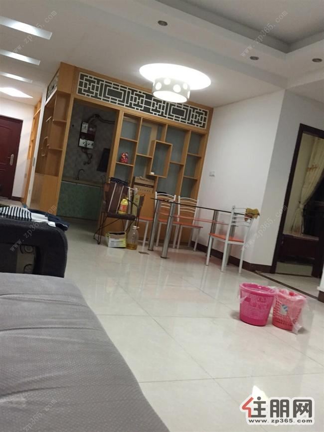 位于市中心黄金地段配套齐全