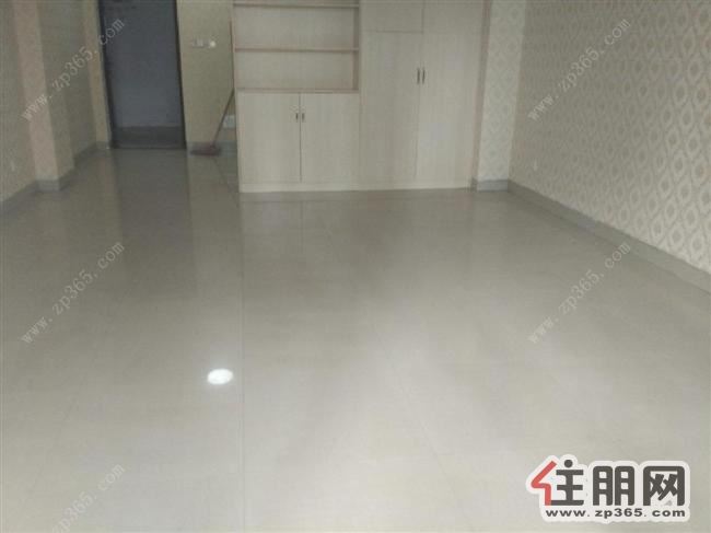 金旺角60平米10楼2100元/月