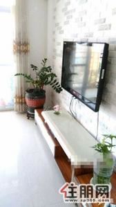 海城区-在海一方豪装两房1800元急租！