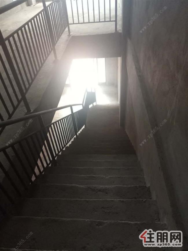 五象新区万达茂商铺出售!高租金高收益,商铺0