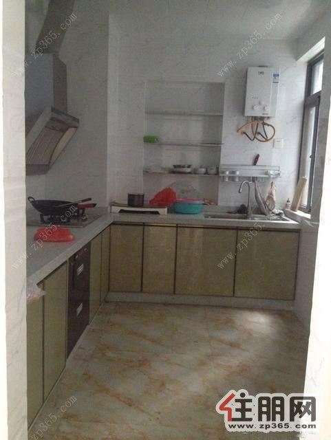 精装修办公出租,长湖景苑4室2厅176平