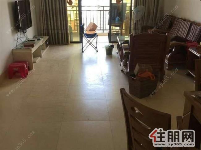 南江上海城3室2厅123平米中等装修