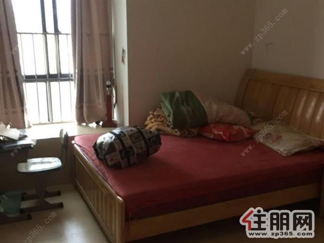 南江上海城3室2厅123平米中等装修