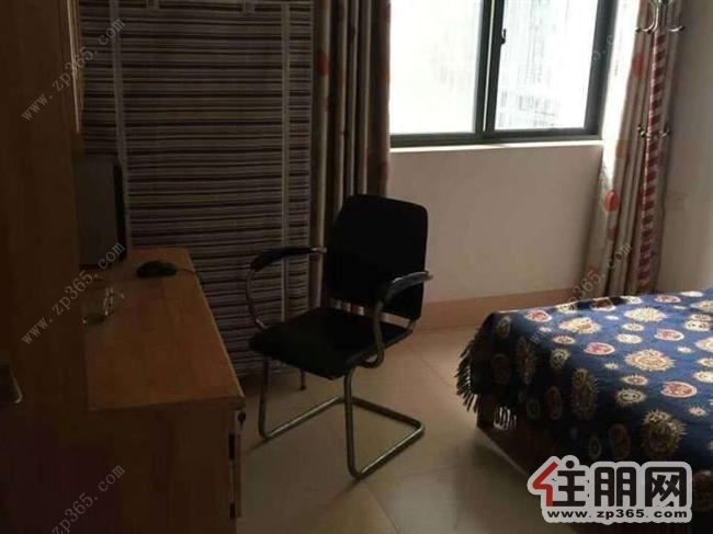 南江上海城3室2厅123平米中等装修