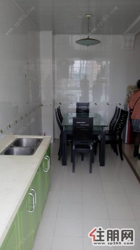 悦发二期大三房只需1300