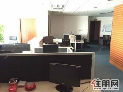 青秀区，(出租)出租金源CBD260平带办公用品