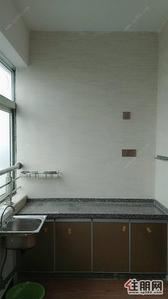 港北区-中央广场，***房，全新家具家电齐全，首租，有钥匙随时可以看房，免费WiFi