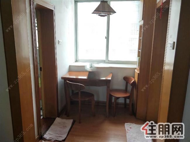 !雅儒路中燃燃气公司宿舍***靓房两房一厅急租急租!!!