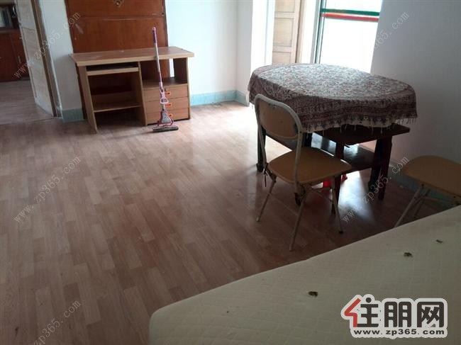 滨江东路2室1500一月面朝柳江