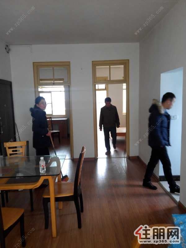 雅儒路进出口贸易公司宿舍1200元2