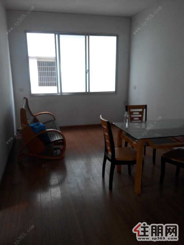 雅儒路进出口贸易公司宿舍1200元2