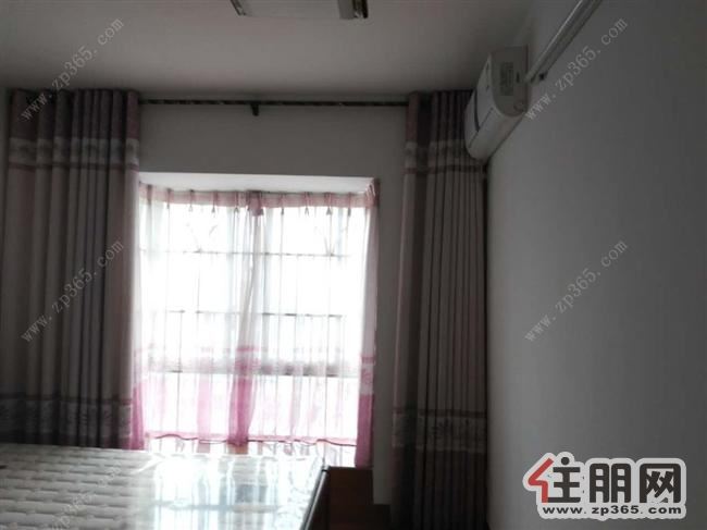 市中心精美灯饰配套齐全,拎包入住