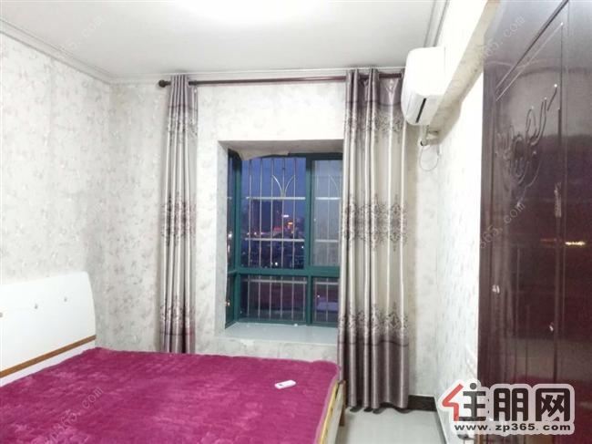 市中心精美灯饰配套齐全,拎包入住