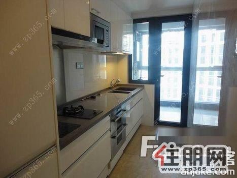 精装2房2厅,室内家电齐全,随时入住的那