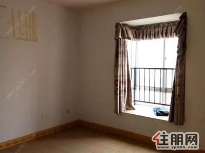 安吉大道-安吉，秀安路刚才市场旁棕榈湾建机生活区4房急租1800元，有钥匙