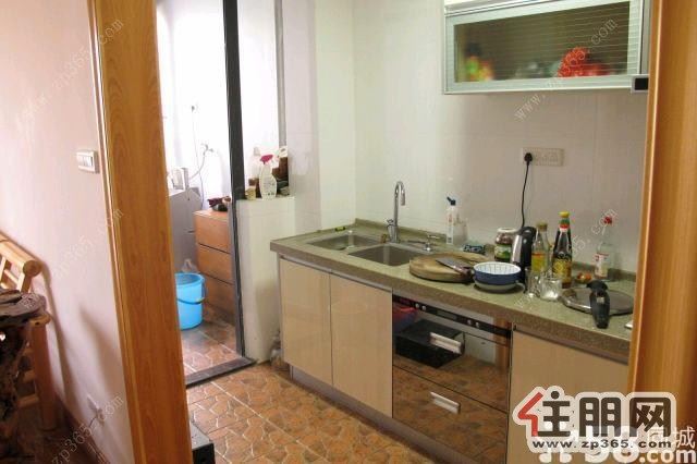 桂中阳光100城城市广场2室2厅80平米