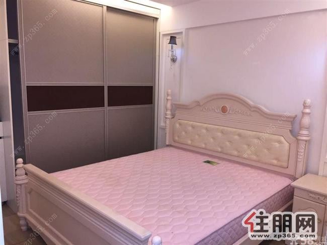 青秀万象城后面利海亚洲国际豪华欧式一房火