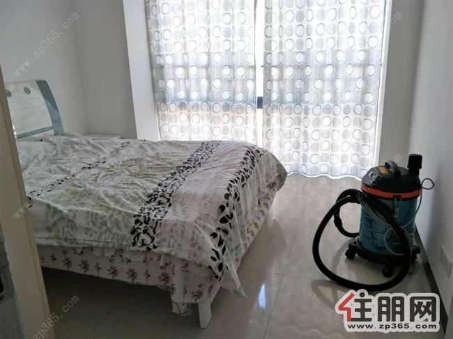 广东路南珠市场对面北海名座高层精装海景2