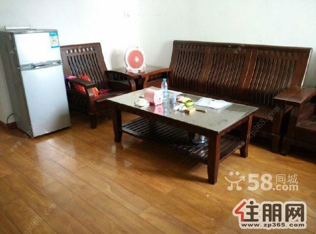 潭西小区2室1厅61平米精装修押二付一家