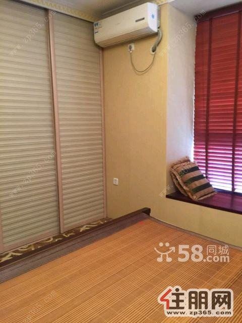 城中-城中文博帅府2室1厅1卫2500元