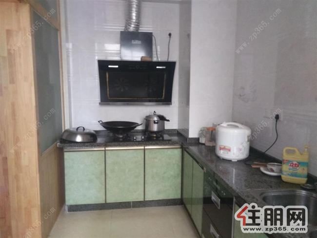 出租【欧洲城】3房2厅2卫南北向三面光直接拎包入住