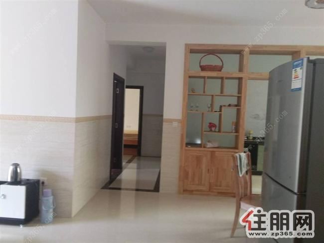 出租【欧洲城】3房2厅2卫南北向三面光直接拎包入住