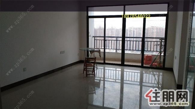 马草江旁-益盛园,三房一厅1100元/月