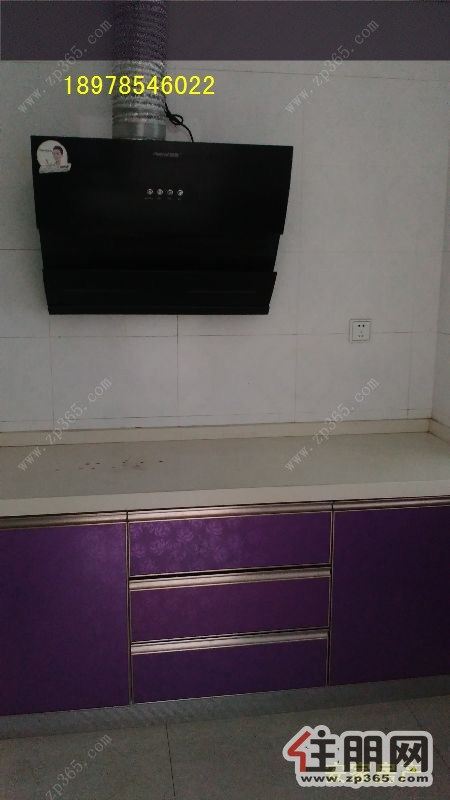 马草江旁-益盛园,三房一厅1100元/月