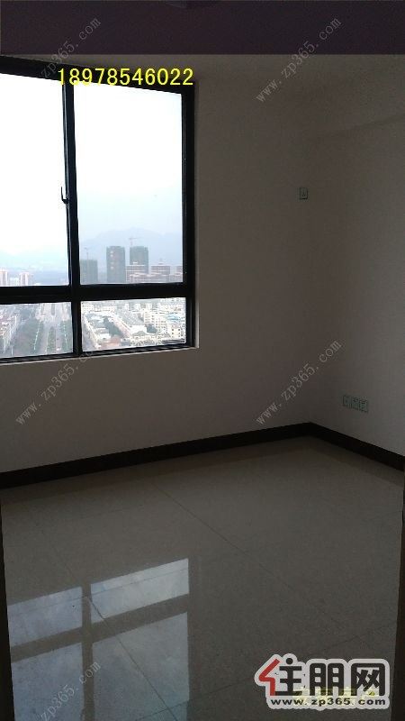 马草江旁-益盛园,三房一厅1100元/月