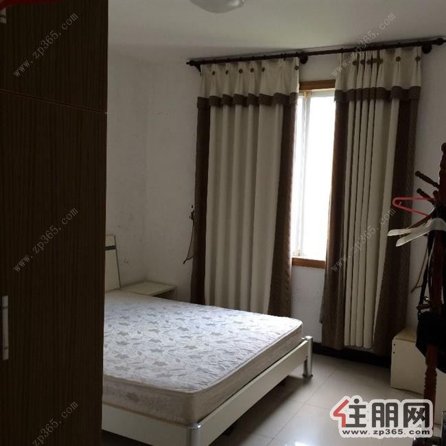 吉房出租,看房方便,香港城1600元