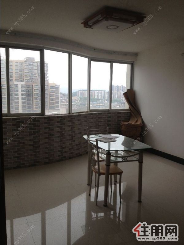 吉房出租,看房方便,新城市花园4室3厅