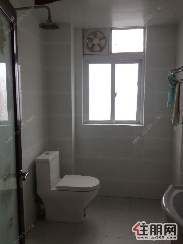 吉房出租,看房方便,新城市花园4室3厅