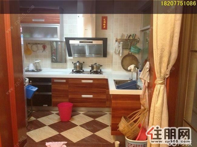 稀缺。中宜尚品2500元4室2厅2卫