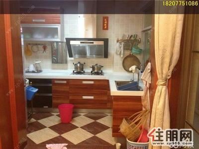 中心区,稀缺。中宜尚品2500元4室2厅2卫