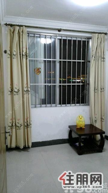 金龙公寓单位大两房出租