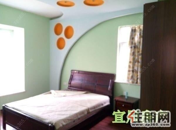 盛世名门1700元3室2厅2卫出租