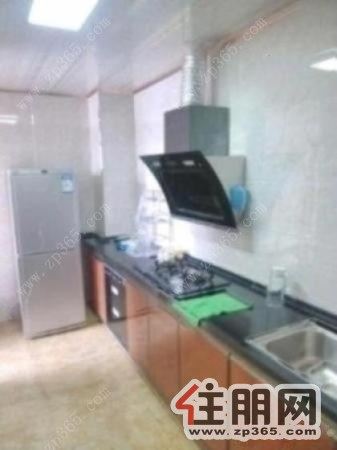 九龙新城1700元3室2厅1卫出