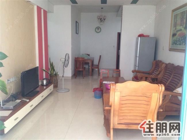 配套齐全,龙脉华庭1900元3室2厅2卫***修急租!